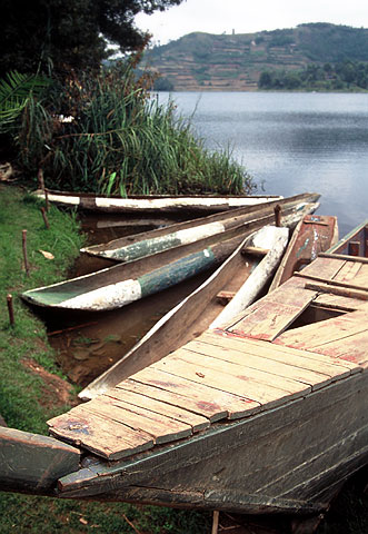 Uganda, Jezioro Bunyoni, 